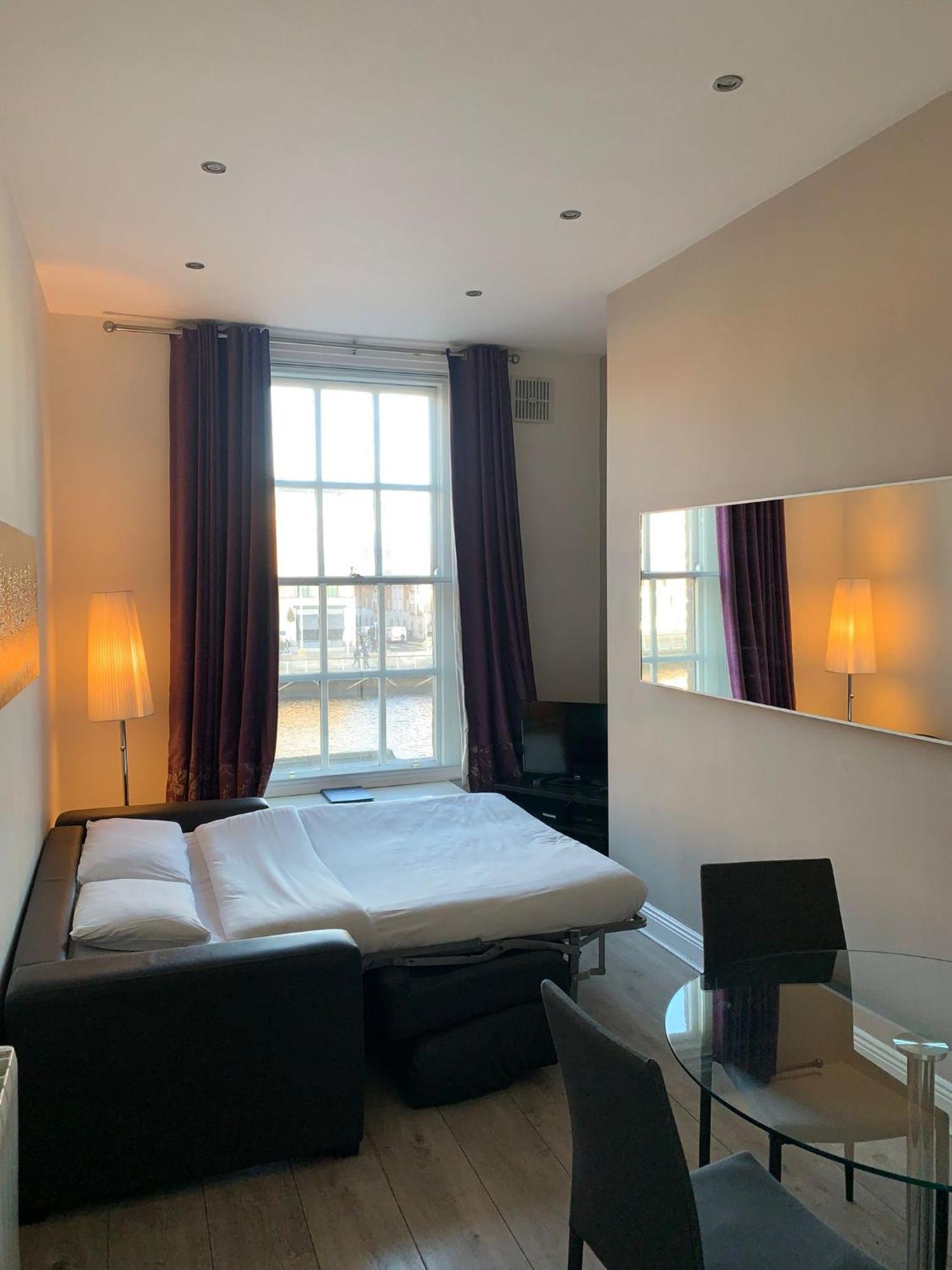 Temple Bar Essex Apartments Dublin Exterior foto